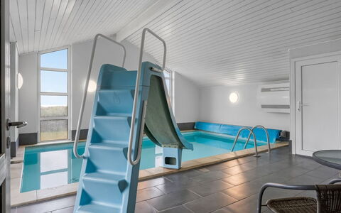 Nandolf - 200M to the Fjord: Pavimentazione, Pavimento, Materiale Composito, Soffitto, Piscina, Ricorrere, Design, Hotel, Alluminio