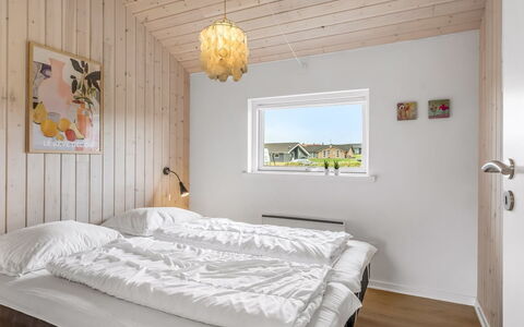 Clarice - 250M to the Fjord: Legna, Casa, Camera Da Letto, Plank, Letto, Latifoglie, Bedding, Calotta Di Ghiaccio, Color Legno, Telaio Del Letto