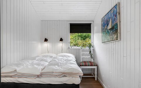 Grith - 740M to the Fjord: Legna, Camera Da Letto, Pavimentazione, Interior Design, Pavimento, Soffitto, Bedding, Lenzuolo, Letto, Plank