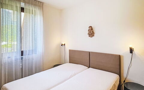 Nido del Brenta: Vegetazione, Arbusto, Primavera, Villetta, Giardino, Shade, Backyard, Cortile, Sedia