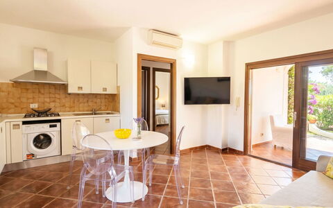 Casa Dell'Ulivo: Vegetazione, Arbusto, Primavera, Villetta, Giardino, Shade, Backyard, Cortile, Sedia