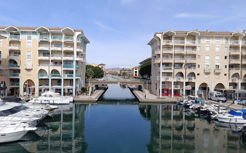 Virginie: Barca, Acqua, Moto D'Acqua, Marina, Barche E Nautica - Macchine E Materiali, Waterway, Canale, Porta, Appartamento, Architettura Navale