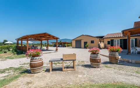 Villa Belvedere: Cielo, Shade, Tempo Libero, Vacanza, Area Di Sosta, Struttura Esterna, Baldacchino, Ombrello