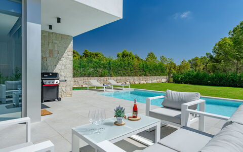 Lucia: Mobilia, Interior Design, Pavimentazione, Pavimento, Soffitto, Camera, Sedia, Tavolo, Appartamento, Cucina & Sala Da Pranzo Tavolo