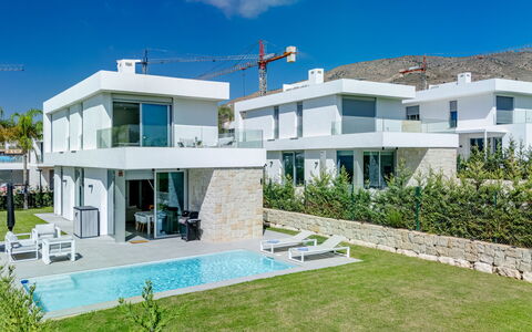 Lucia: Mobilia, Interior Design, Pavimentazione, Pavimento, Soffitto, Camera, Sedia, Tavolo, Appartamento, Cucina & Sala Da Pranzo Tavolo