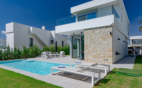Lucia: Mobilia, Interior Design, Pavimentazione, Pavimento, Soffitto, Camera, Sedia, Tavolo, Appartamento, Cucina & Sala Da Pranzo Tavolo
