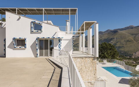 Capri: Casa, Balcone, Le Scale, Portico, Estate, Calcestruzzo, Corrimano, Shade, Villa, Dimora