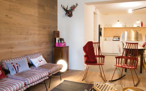 Kuerc Design Mountain Home: Acqua, Risorse Idriche, Corpo D'Acqua, Roccia, Costa, Paesaggio Naturale, Promontorio, Costiera E Morfologie Oceanic, Terreno, Promontorio