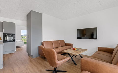 Fita - 450M from the Sea: Pavimentazione, Interior Design, Pavimento, Legna, Soffitto, Mobilia, Camera, Appartamento, Soggiorno, Divano