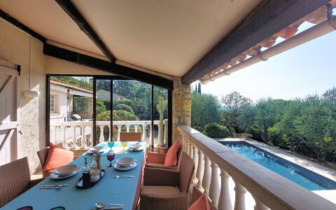 L Hacienda: Acqua, Risorse Idriche, Corpo D'Acqua, Roccia, Costa, Paesaggio Naturale, Promontorio, Costiera E Morfologie Oceanic, Terreno, Promontorio