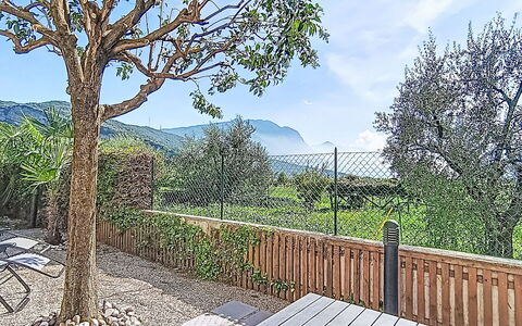 La Rosa: Erba, Architettura, Casa, Casa, Lotto, Villetta, Estate, Agriturismo, Cortile, Prato