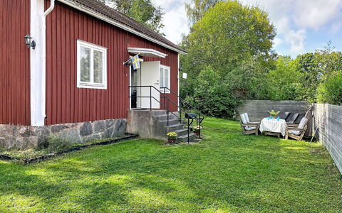 Villa Stensborg: Erba, Architettura, Casa, Casa, Lotto, Villetta, Estate, Agriturismo, Cortile, Prato