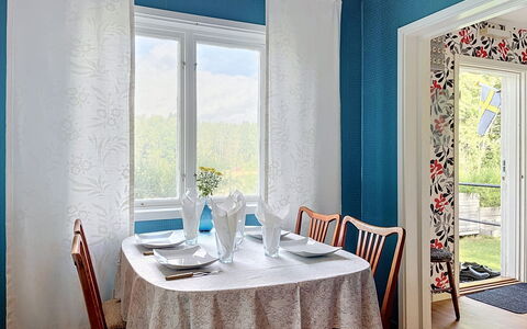 Villa Stensborg: Erba, Architettura, Casa, Casa, Lotto, Villetta, Estate, Agriturismo, Cortile, Prato