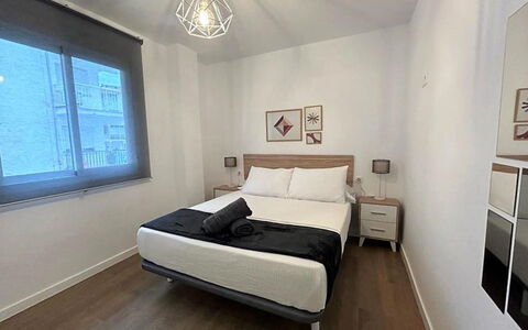 Caribe: Interior Design, Camera Da Letto, Letto, Mobilia, Camera, Pavimento, Pavimentazione, Appartamento, Lenzuolo, Bedding