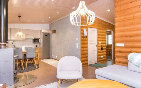 Mäkrä 3: Interior Design, Pavimentazione, Legna, Soffitto, Lampada, Pavimento, Mobilia, Illuminazione, Pavimento In Legno, Casa