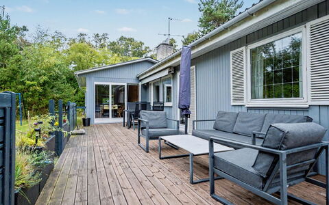 Karelia - 900M from the Sea: Legna, Deck, Latifoglie, Portico, Materiale Composito, Plank, Pavimento In Legno, Shade, Color Legno, Raccordo