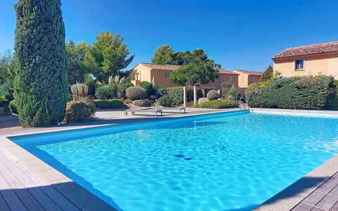 Casa San Ciprianu: Blu, Piscina, Ricorrere, Materiale Composito, Hacienda, Shade, Eco Hotel, Villa, Estate, Hotel