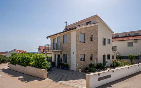 Le Vito: Costruzione, Zona Residenziale, Facciata, Quartiere, Casa, Architettura, Cittadina, Casa, Urban Design, Tetto