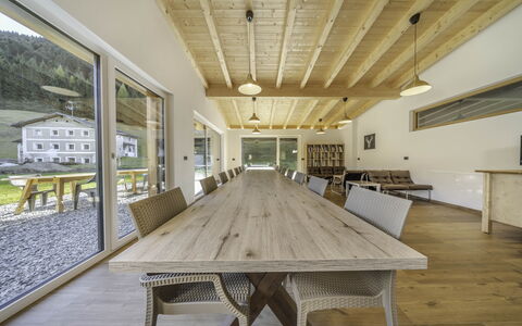 Chalet Dumbria Dolomites: Legna, Casa, Soffitto, Portico, Latifoglie, Cucina & Sala Da Pranzo Tavolo, Villetta, Plank, Color Legno, Eco Hotel