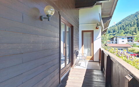 Ferienhaus Lanzinger: Legna, Latifoglie, Plank, Color Legno, Raccordo, Illuminazione Diurna, Pavimento In Legno, Compensato, Balcone