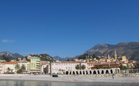 Le Magellan: Collina, Costa, Costiera E Morfologie Oceanic, Riva, Spiaggia, Mare, Catena Montuosa, Resort Citta ', Cresta