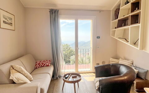 Borgo dei Fiori: Mobilia, Interior Design, Pavimentazione, Parete, Pavimento, Legna, Camera, Soffitto, Appartamento, Soggiorno