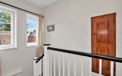 The Jewel in Bury: Balcone