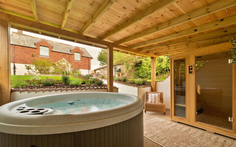 Horsepool Cottage: Balcone