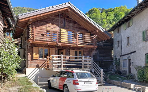 Perray 22: Casa, Porta, Villetta, Balcone, Raccordo, Log Cabin, Le Scale