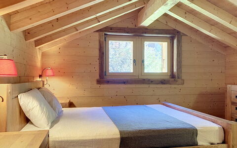 Perray 22: Legna, Camera Da Letto, Interior Design, Pavimento, Pavimentazione, Camera, Mobilia, Letto, Soffitto, Attico