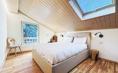 Dorian: Letto, Interior Design, Mobilia, Camera Da Letto, Legna, Pavimentazione, Pavimento, Soffitto, Bedding, Lenzuolo