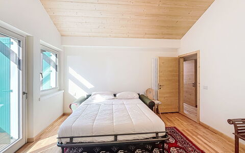 Dorian: Interior Design, Pavimentazione, Mobilia, Pavimento, Legna, Soffitto, Pavimento In Legno, Camera Da Letto, Letto, Camera
