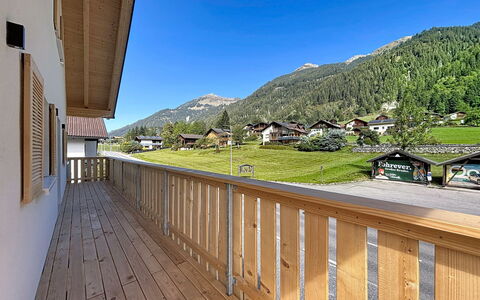 Gortipohl 625: Catena Montuosa, Balcone, Valle, Plank, Cresta, Latifoglie, Alpi, Color Legno, Portico, Legname