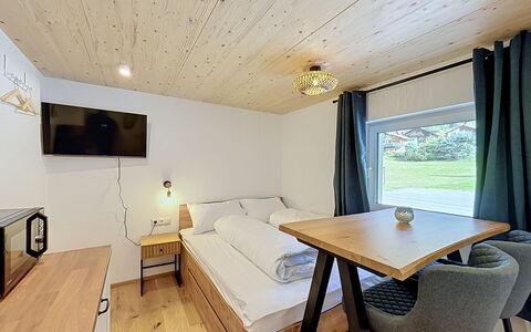 Gortipohl 625: Legna, Camera Da Letto, Interior Design, Casa, Letto, Telaio Del Letto, Latifoglie, Color Legno, Bedding, Soffitto