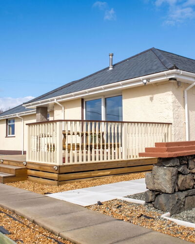 Skeabost Bungalow: Costruzione, Tetto, Casa, Casa, Zona Residenziale, Architettura, Villetta, Lotto, Raccordo, Materiale Composito