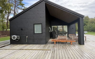 Felicita - 800M from the Sea