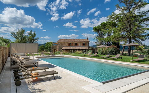 Poggio Ambrato 18, Emma Villas: Piscina, Casa, Architettura, Estate, Casa, Zona Residenziale, Ricorrere, Agriturismo, Hacienda, Villa