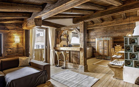 Manharthof: Architettura, Pendenza, Villetta, Catena Montuosa, Log Cabin, Raccordo, Legname, Alpi, Eco Hotel, Paesino Di Montagna