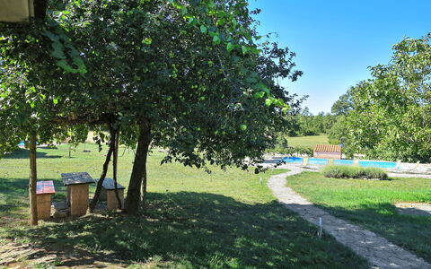 Danijela 2: Architettura, Pendenza, Villetta, Catena Montuosa, Log Cabin, Raccordo, Legname, Alpi, Eco Hotel, Paesino Di Montagna