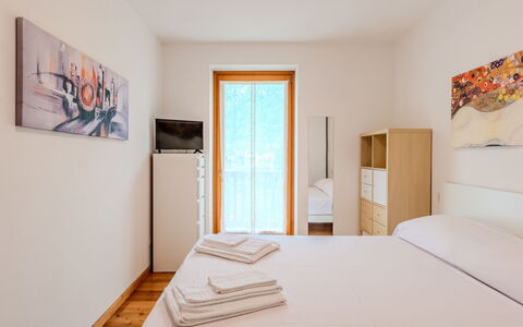 Casa del Masanel: Legna, Interior Design, Pavimento, Appartamento, Camera, Pavimento In Legno, Color Legno, Latifoglie, Letto, Camera Da Letto