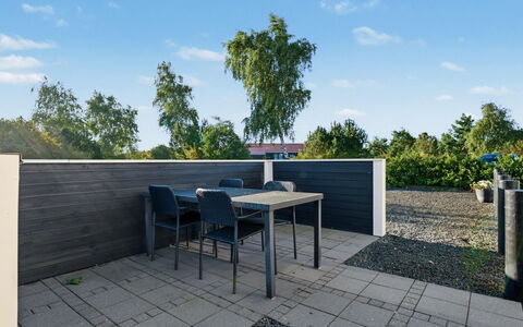 Nelia - 1Km from the Sea: Raccordo, Casa, Tetto, Casa, Zona Residenziale, Villetta, Cortile, Shade, Backyard, Prato