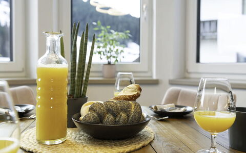 Auffach 609: Cibo, Tavola, Ingrediente, Mobilia, Bicchieri, Frutta, Serveware