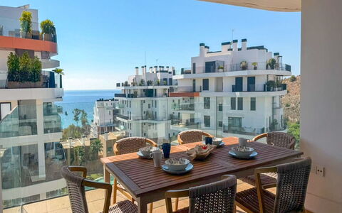 Residencial Áster: Appartamento, Condominio, Balcone, Shade, Sedia, Hotel, Ricorrere, Cortile, Mobili Da Esterno