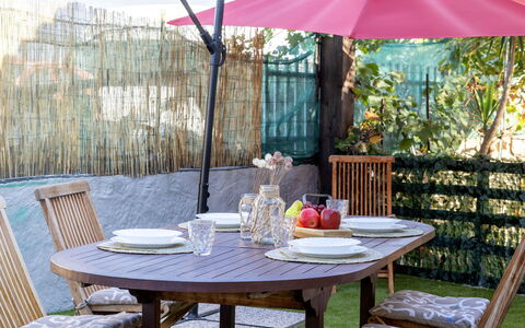 Il Giardino di Sabrina: Mare, Costiera E Morfologie Oceanic, Costa, Ricorrere, Oceano, Riva, Spiaggia, Piscina, Resort Citta ', Tropici