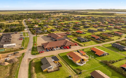 Aarthi - 300M from the Sea: Plain, Paesaggio, Zona Residenziale, Lotto, Area Rurale, Campo, Sobborgo, Fotografia Aerea, Visione Globale, Azienda Agricola