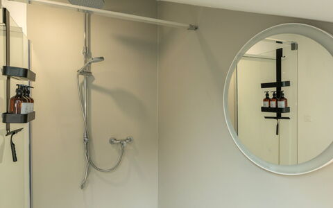 Acquarossa 13: Illuminazione, Idraulico Fixture, Soffitto, Idraulico, Lampada, Bagno, Soffione Doccia