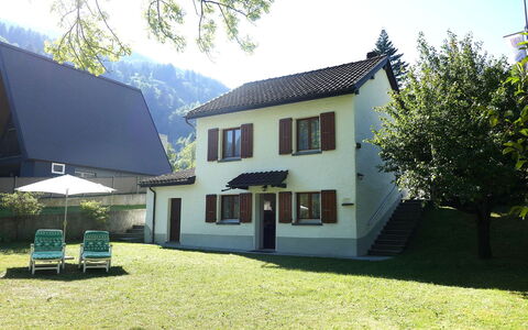 Ca' Angiulin: Casa, Casa, Villetta, Tetto, Prato, Agriturismo, Giardino, Cortile, Landscaping, Backyard