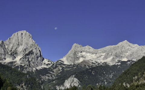 Bergzeit-Stoder: Montagna, Cielo, Geografia Montane, Natura, Catena Montuosa, Collina, Highland, Paesaggio Naturale, Cresta, Natura Selvaggia