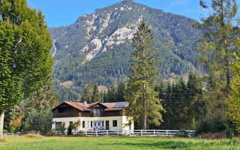Bergzeit-Stoder: Geografia Montane, Albero, Montagna, Erba, Natura, Collina, Casa, Paesaggio, Highland, Catena Montuosa