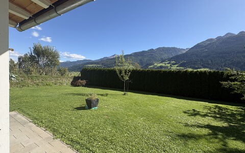 Reiter: Mobilia, Interior Design, Pavimentazione, Soffitto, Pavimento, Sedia, Camera, Illuminazione, Tavolo, Cucina & Sala Da Pranzo Tavolo